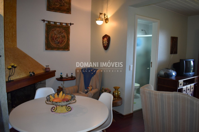 Imagem Imóvel com 1 Quarto à Venda, 60 m² em Região Do Alto Do Capivari - Campos Do Jordão