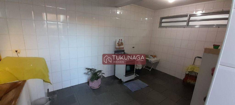 Imagem Sobrado com 3 Quartos à Venda, 192 m² em Vila Galvão - Guarulhos