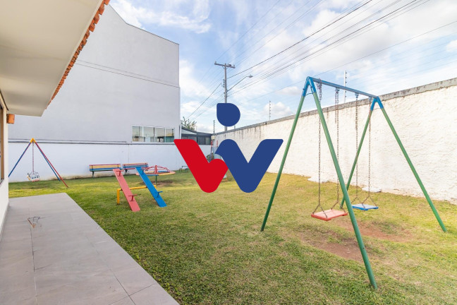 Imagem Casa com 4 Quartos à Venda, 180 m² em Uberaba - Curitiba Imagem Casa com 4 Quartos à Venda, 180 m² em Uberaba - Curitiba