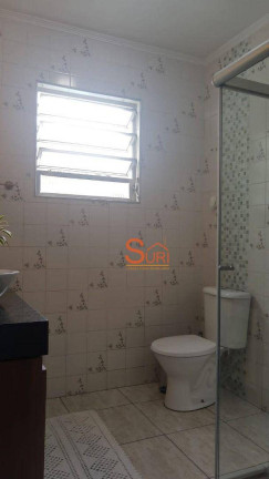 Imagem Sobrado com 3 Quartos à Venda, 254 m² em Jardim Teles De Menezes - Santo André