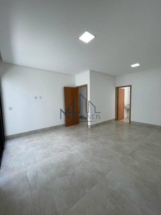 Imagem Casa com 3 Quartos à Venda, 445 m² em Setor Bueno - Goiânia Imagem Casa com 3 Quartos à Venda, 445 m² em Setor Bueno - Goiânia