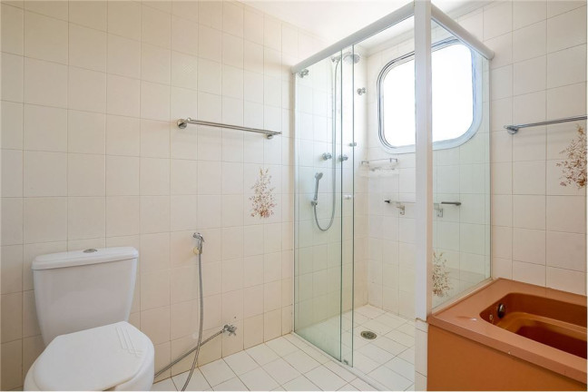 Imagem Apartamento com 4 Quartos à Venda, 196 m² em Moema - São Paulo Imagem Apartamento com 4 Quartos à Venda, 196 m² em Moema - São Paulo