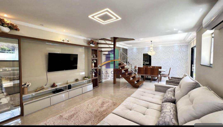 Imagem Casa com 5 Quartos à Venda, 768 m² em Flórida - Praia Grande Imagem Casa com 5 Quartos à Venda, 768 m² em Flórida - Praia Grande
