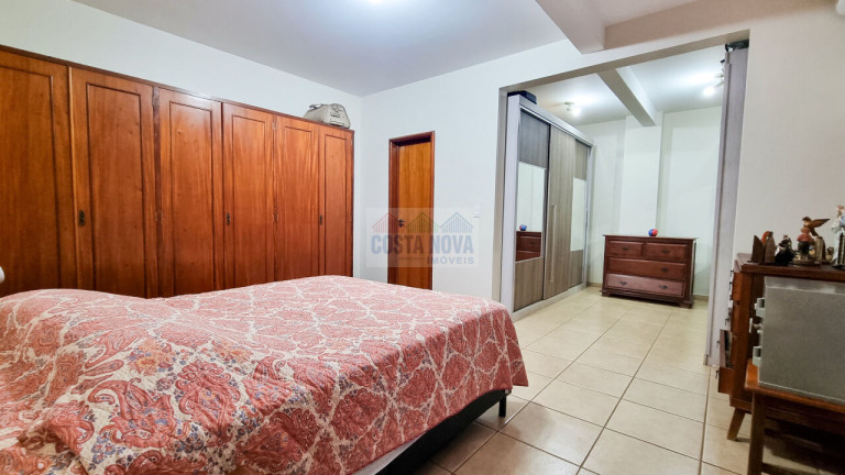 Imagem Casa com 5 Quartos à Venda, 480 m² em Residencial Aldeia Do Vale - Goiânia Imagem Casa com 5 Quartos à Venda, 480 m² em Residencial Aldeia Do Vale - Goiânia