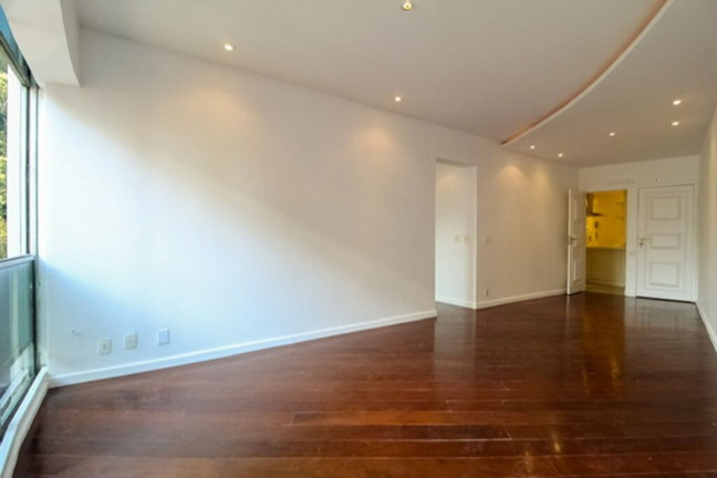 Imagem Imóvel com 2 Quartos à Venda, 92 m² em Lagoa - Rio De Janeiro Imagem Imóvel com 2 Quartos à Venda, 92 m² em Lagoa - Rio De Janeiro