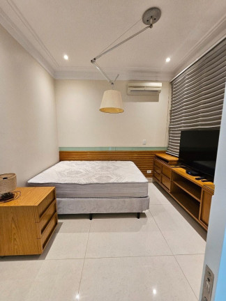Imagem Casa com 6 Quartos para Alugar, 450 m² em Residencial Onze (alphaville) - Santana De Parnaíba