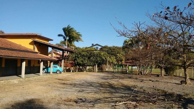 Imagem Imóvel com 3 Quartos à Venda, 1.300 m² em Embaú - Cachoeira Paulista Imagem Imóvel com 3 Quartos à Venda, 1.300 m² em Embaú - Cachoeira Paulista