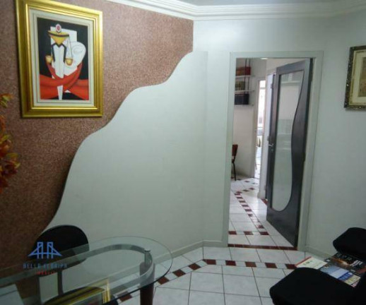 Sala Comercial à Venda, 49 m² em Centro - Florianópolis