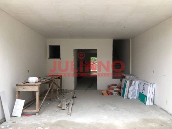 Imagem Casa com 3 Quartos à Venda, 186 m² em Itajaí Imagem Casa com 3 Quartos à Venda, 186 m² em Itajaí