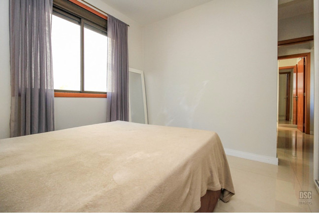Imagem Apartamento com 2 Quartos à Venda, 65 m² em Passo Da Areia - Porto Alegre Imagem Apartamento com 2 Quartos à Venda, 65 m² em Passo Da Areia - Porto Alegre