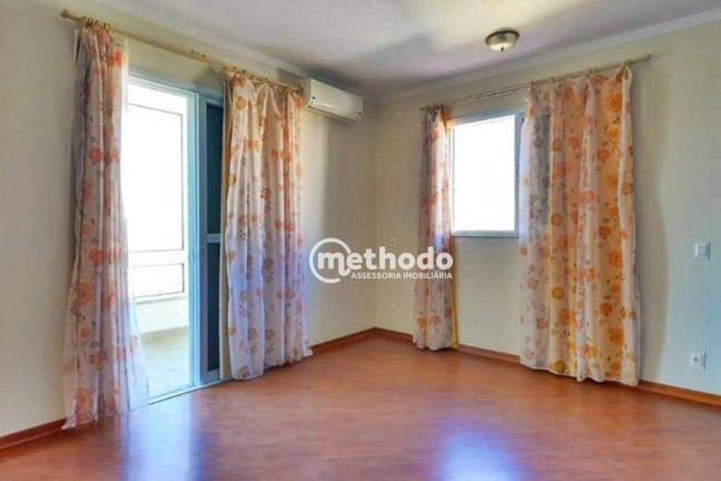 Imagem Casa com 3 Quartos à Venda, 282 m² em Swiss Park - Campinas Imagem Casa com 3 Quartos à Venda, 282 m² em Swiss Park - Campinas