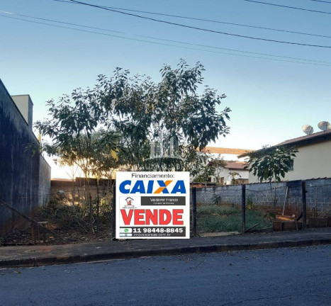 Terreno à Venda, 261 m² em Centro - Socorro