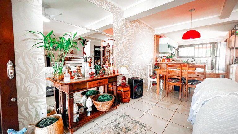 Imagem Imóvel com 3 Quartos à Venda, 145 m² em Centro - Xangri-lá