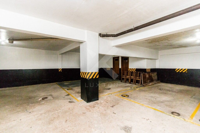 Imagem Apartamento com 3 Quartos à Venda, 132 m² em Auxiliadora - Porto Alegre Imagem Apartamento com 3 Quartos à Venda, 132 m² em Auxiliadora - Porto Alegre