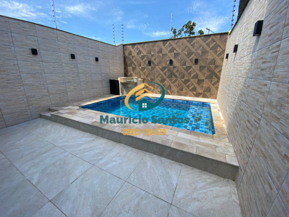 Sobrado com 3 Quartos à Venda, 147 m² em Centro - Mongaguá