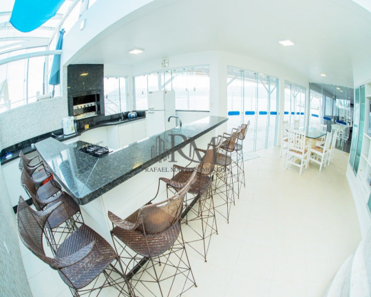 Imagem Casa com 7 Quartos à Venda, 800 m² em Praia De Fora - Palhoça Imagem Casa com 7 Quartos à Venda, 800 m² em Praia De Fora - Palhoça