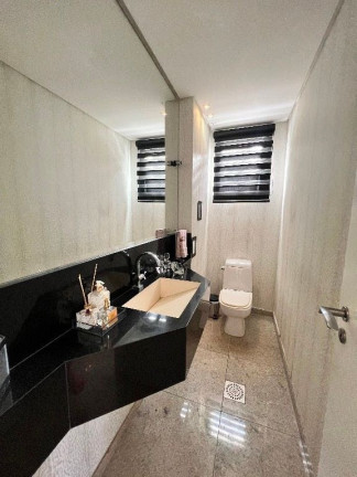 Imagem Apartamento com 4 Quartos à Venda, 215 m² em Boqueirão - Santos