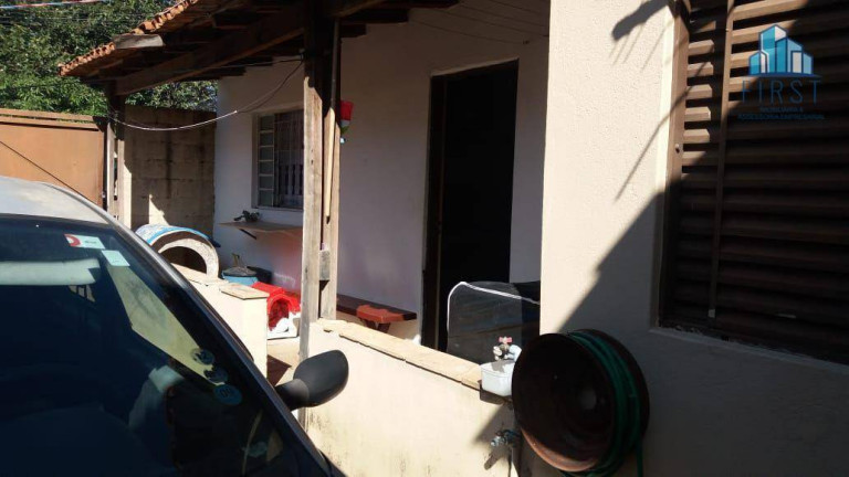 Imagem Casa com 3 Quartos à Venda, 219 m² em Santo Antônio - Louveira