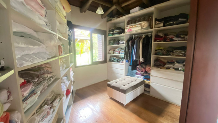 Imagem Casa com 3 Quartos à Venda, 350 m² em Praia Da Silveira - Garopaba