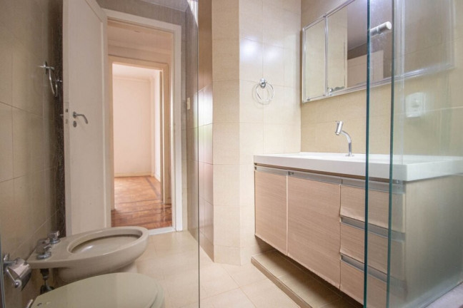 Imagem Imóvel com 2 Quartos à Venda, 124 m² em Copacabana - Rio De Janeiro