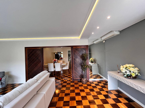 Imagem Casa com 4 Quartos à Venda, em Capoeiras - Florianópolis Imagem Casa com 4 Quartos à Venda, em Capoeiras - Florianópolis