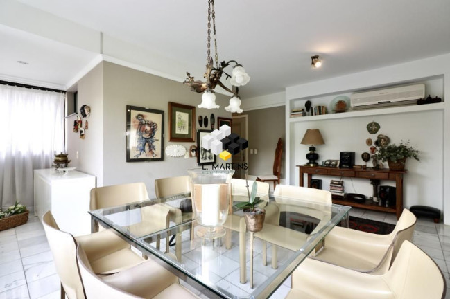 Imagem Apartamento com 3 Quartos à Venda, 148 m² em Petrópolis - Porto Alegre Imagem Apartamento com 3 Quartos à Venda, 148 m² em Petrópolis - Porto Alegre