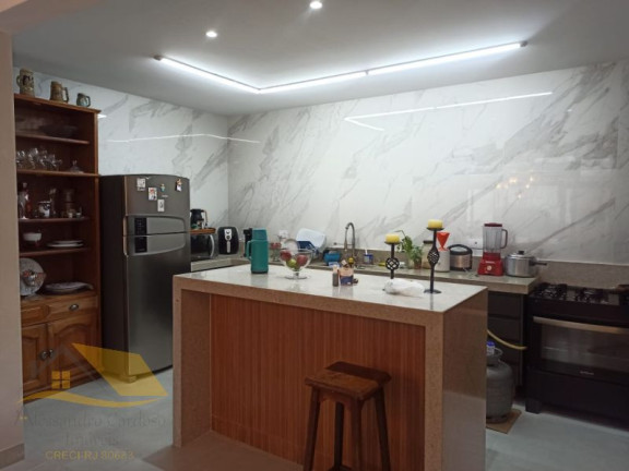 Imagem Casa com 4 Quartos à Venda, 200 m² em Chácara Paraíso - Nova Friburgo