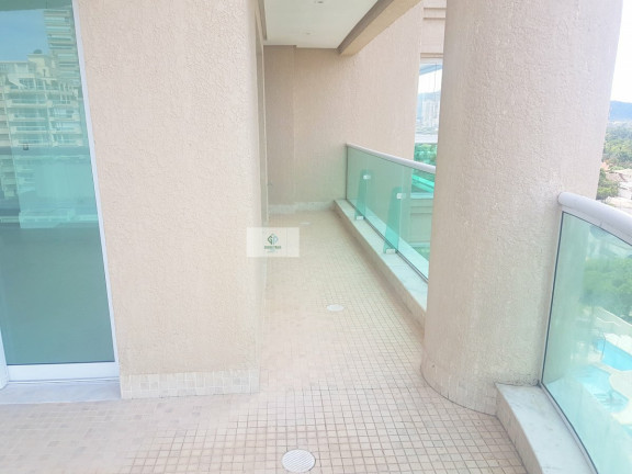 Imagem Apartamento com 3 Quartos à Venda, 220 m² em Enseada - Guarujá