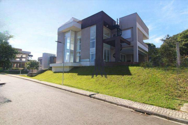 Imagem Casa com 3 Quartos à Venda, 400 m² em São Braz - Curitiba