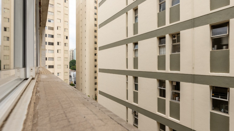 Imagem Apartamento com 2 Quartos à Venda, 76 m² em Moema - São Paulo