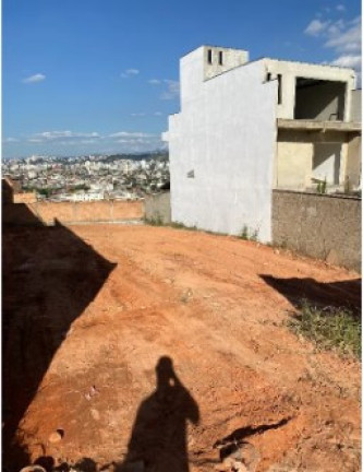 Imagem Terreno à Venda, 360 m² em Arvoredo Ii - Contagem Imagem Terreno à Venda, 360 m² em Arvoredo Ii - Contagem
