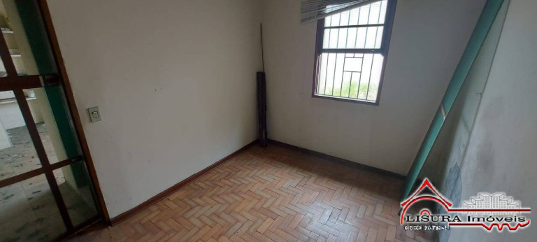 Imagem Casa com 3 Quartos à Venda, 145 m² em Centro - Jacareí