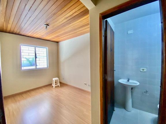 Imagem Casa com 3 Quartos à Venda, 63 m² em Portão - Curitiba