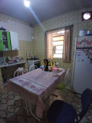 Imagem Casa com 3 Quartos à Venda, 150 m² em Jardim Emília - Jacareí