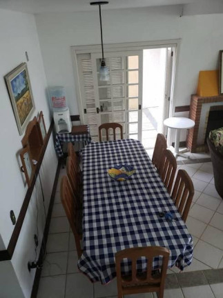 Imagem Casa com 4 Quartos à Venda, 250 m² em Capão Novo - Capao Da Canoa