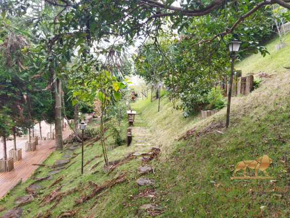 Imagem Casa com 5 Quartos à Venda, 3.100 m² em Campos Do Jordão Imagem Casa com 5 Quartos à Venda, 3.100 m² em Campos Do Jordão