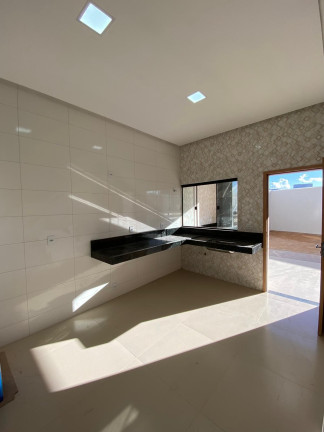 Imagem Casa com 3 Quartos à Venda, 103 m² em Nossa Senhora Aparecida - Goianésia Imagem Casa com 3 Quartos à Venda, 103 m² em Nossa Senhora Aparecida - Goianésia