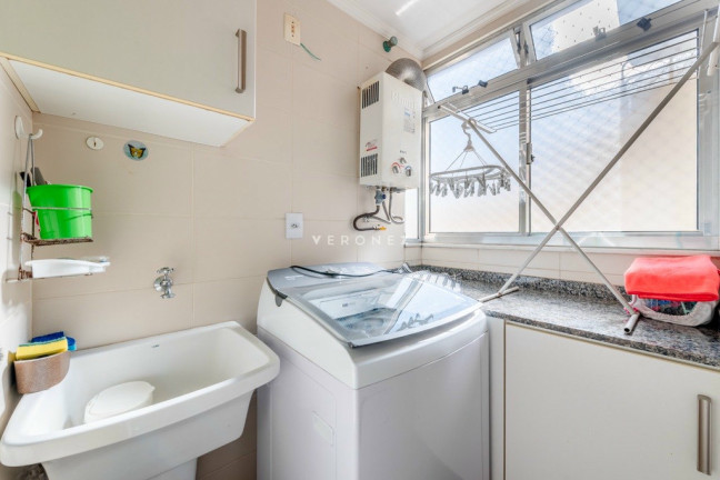 Imagem Apartamento com 2 Quartos à Venda, 94 m² em Petrópolis - Porto Alegre Imagem Apartamento com 2 Quartos à Venda, 94 m² em Petrópolis - Porto Alegre