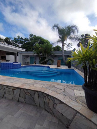Casa com 4 Quartos à Venda, 174 m² em Brandalize - Itapoá