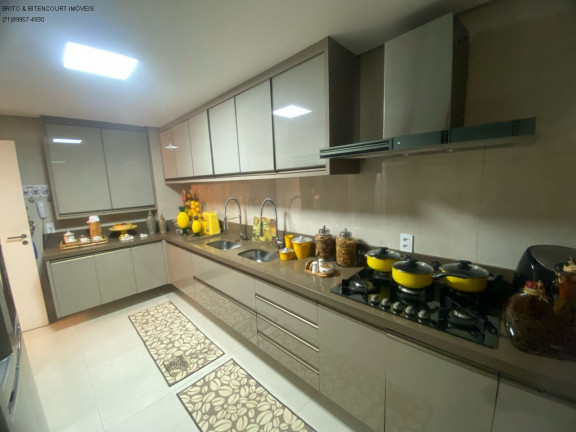 Imagem Imóvel com 3 Quartos à Venda, 200 m² em Pituaçu - Salvador Imagem Imóvel com 3 Quartos à Venda, 200 m² em Pituaçu - Salvador