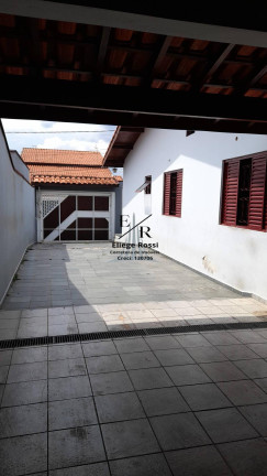 Imagem Casa com 3 Quartos à Venda, 250 m² em Itatiba Imagem Casa com 3 Quartos à Venda, 250 m² em Itatiba