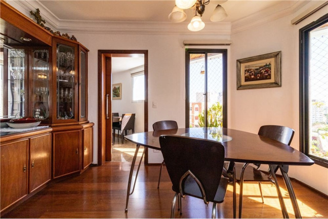 Imagem Apartamento com 4 Quartos à Venda, 217 m² em Moema - São Paulo Imagem Apartamento com 4 Quartos à Venda, 217 m² em Moema - São Paulo