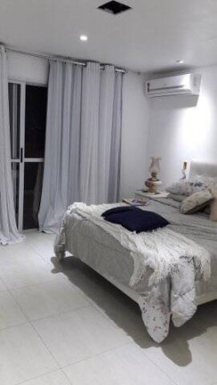 Imagem Casa de Condomínio com 4 Quartos à Venda, 230 m² em Vargem Pequena - Rio De Janeiro Imagem Casa de Condomínio com 4 Quartos à Venda, 230 m² em Vargem Pequena - Rio De Janeiro