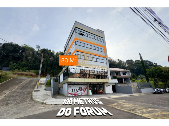 Sala Comercial à Venda, 80 m² em Centro - Concórdia