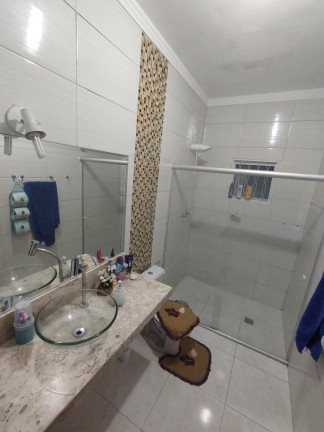 Imagem Casa com 3 Quartos à Venda, 260 m² em Dom Bosco - Belo Horizonte
