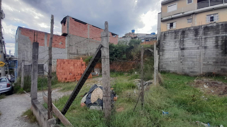Imagem Terreno à Venda, 279 m² em Jardim Diva (fazendinha) - Santana De Parnaíba Imagem Terreno à Venda, 279 m² em Jardim Diva (fazendinha) - Santana De Parnaíba