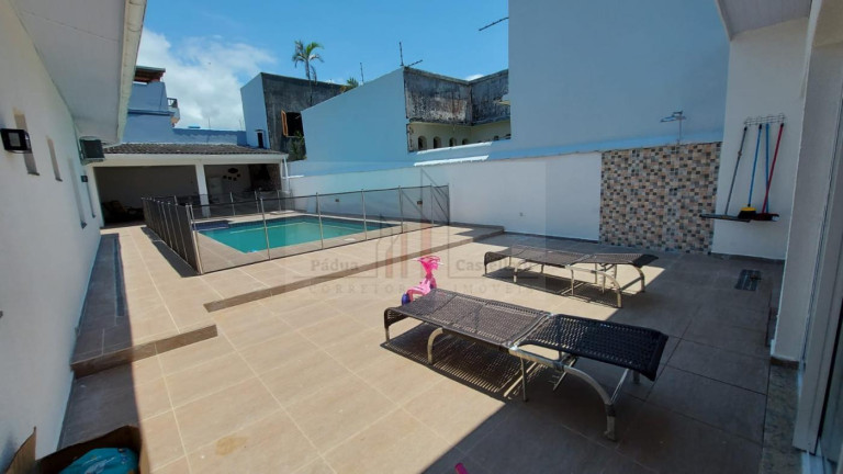 Casa com 6 Quartos à Venda, 600 m² em Jardim Itanhaém - Itanhaém