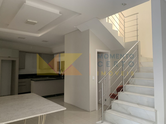Imagem Casa com 3 Quartos à Venda, 240 m² em Progresso - Blumenau Imagem Casa com 3 Quartos à Venda, 240 m² em Progresso - Blumenau