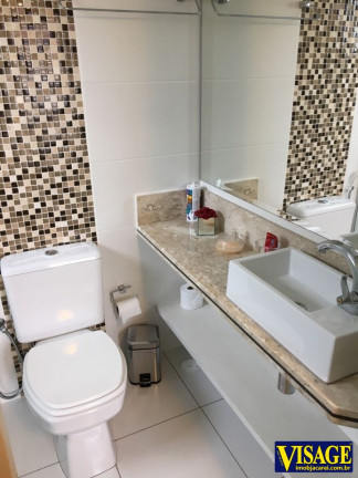 Imagem Casa com 3 Quartos à Venda, em Jd. Coleginho - Jacareí Imagem Casa com 3 Quartos à Venda, em Jd. Coleginho - Jacareí