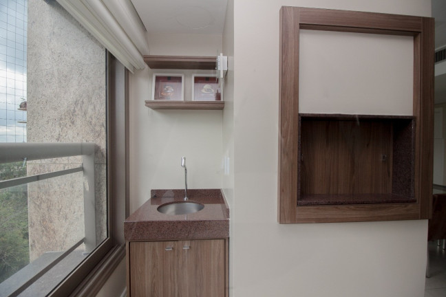 Imagem Apartamento com 3 Quartos à Venda, 120 m² em Três Figueiras - Porto Alegre